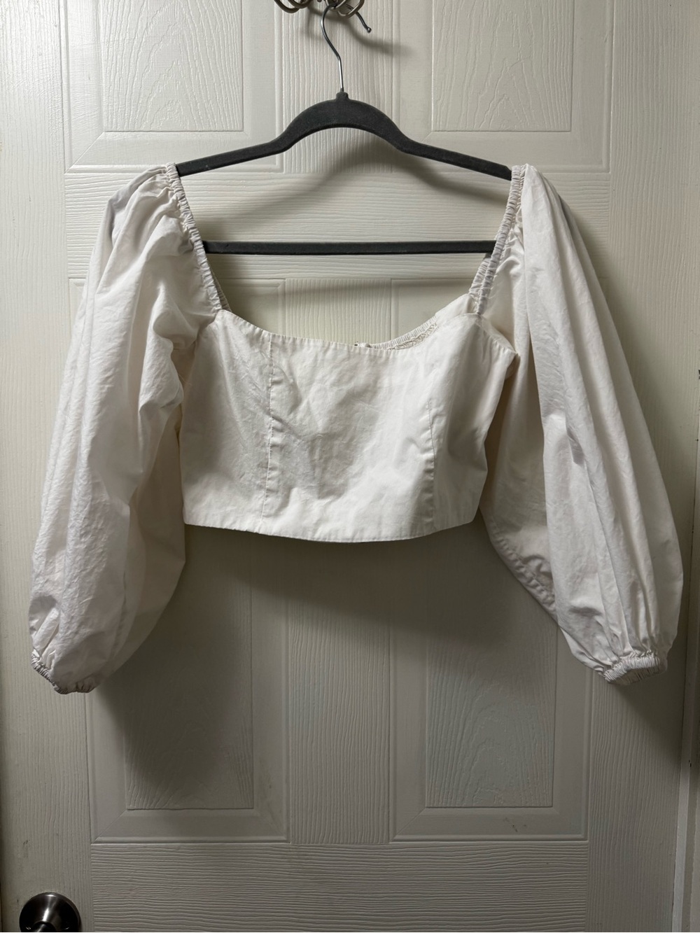 Cara Cara beige Cropped Puff-Sleeve Top